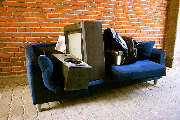Basement Cleanout Services in Iyanbito, NM